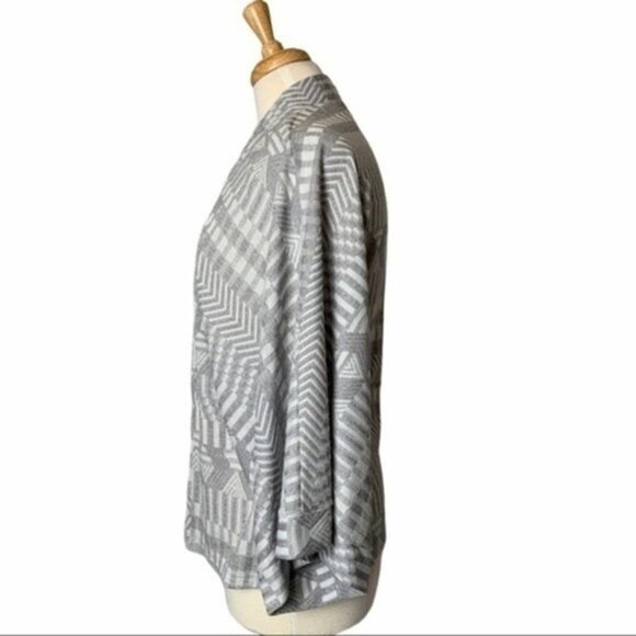 Peck and Peck Collection Kimono Sleeve Cardigan SM - Picture 3 of 9